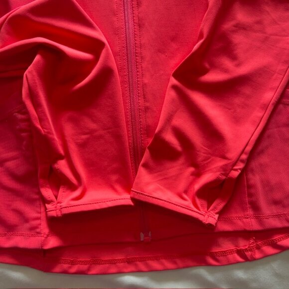 daisy fuentes Ladies Fit Athletic Top Large Full Zip Sheer Shoulders Back NWT - Picture 9 of 11